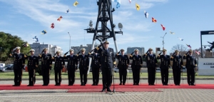 En la sede del Estado Mayor General de la Armada se realizó la ceremonia por el Día de la Bandera