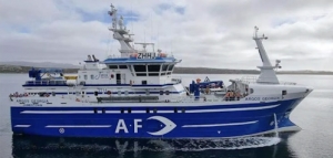 Murió otro marinero y ya son nueve las víctimas fatales del naufragio de un pesquero cerca de Islas Malvinas: buscan a 4 desaparecidos