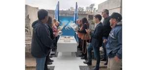 Emoción al reinaugurar el Cenotafio de los Hijos de Lobos Caídos en Malvinas