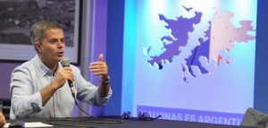 Dachary cuestionó la actitud de Nación luego del anuncio de petróleo en la Antártida